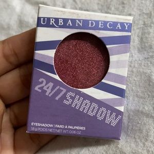 Urban decay 24/7 shadow
